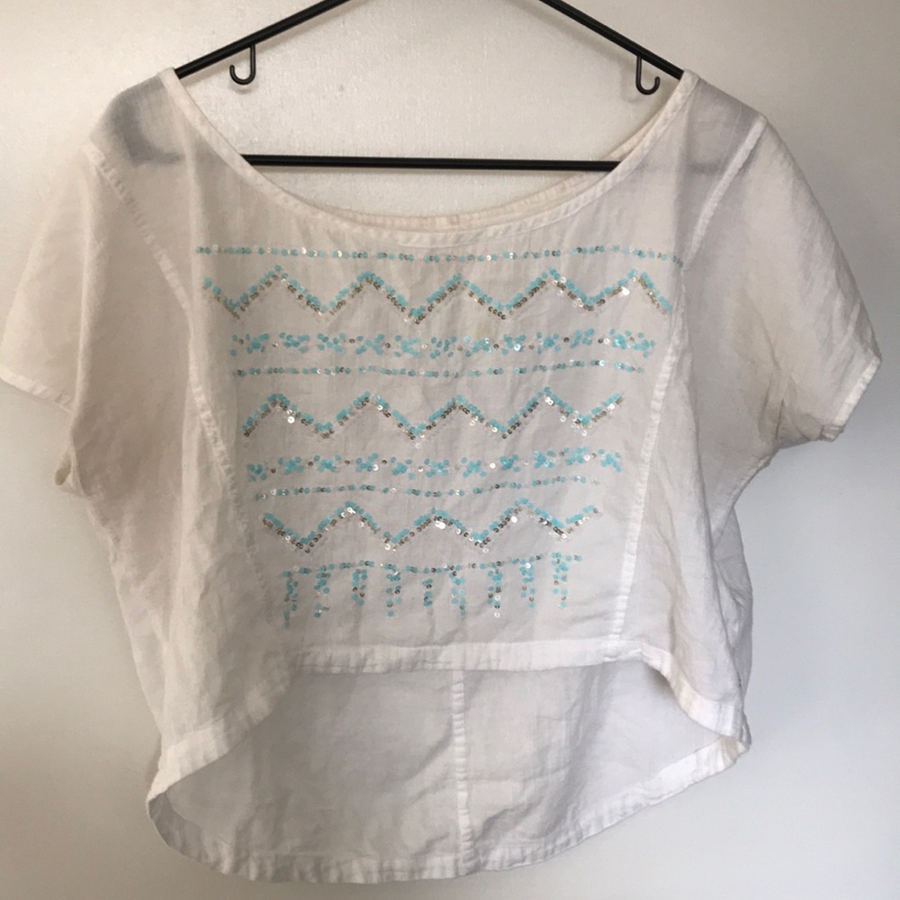 Hollister beaded crop blouse Sz. L